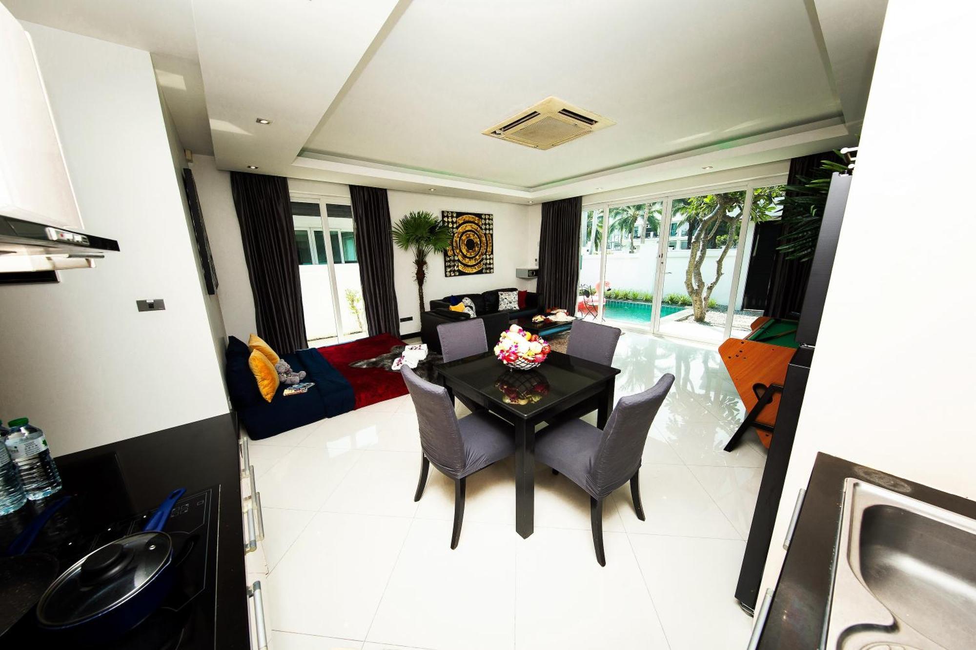 Colibri Pool Villa Pattaya Jomtien Habitación foto