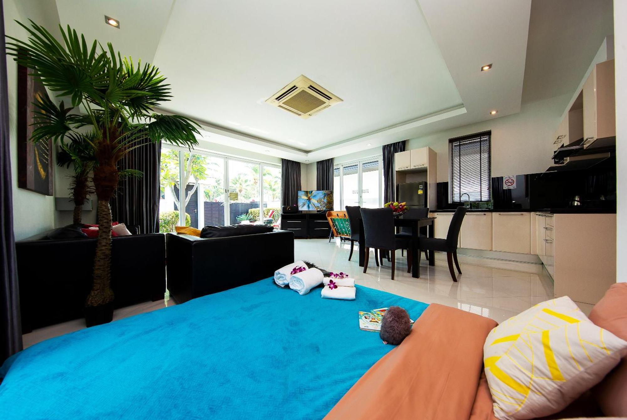 Colibri Pool Villa Pattaya Jomtien Habitación foto