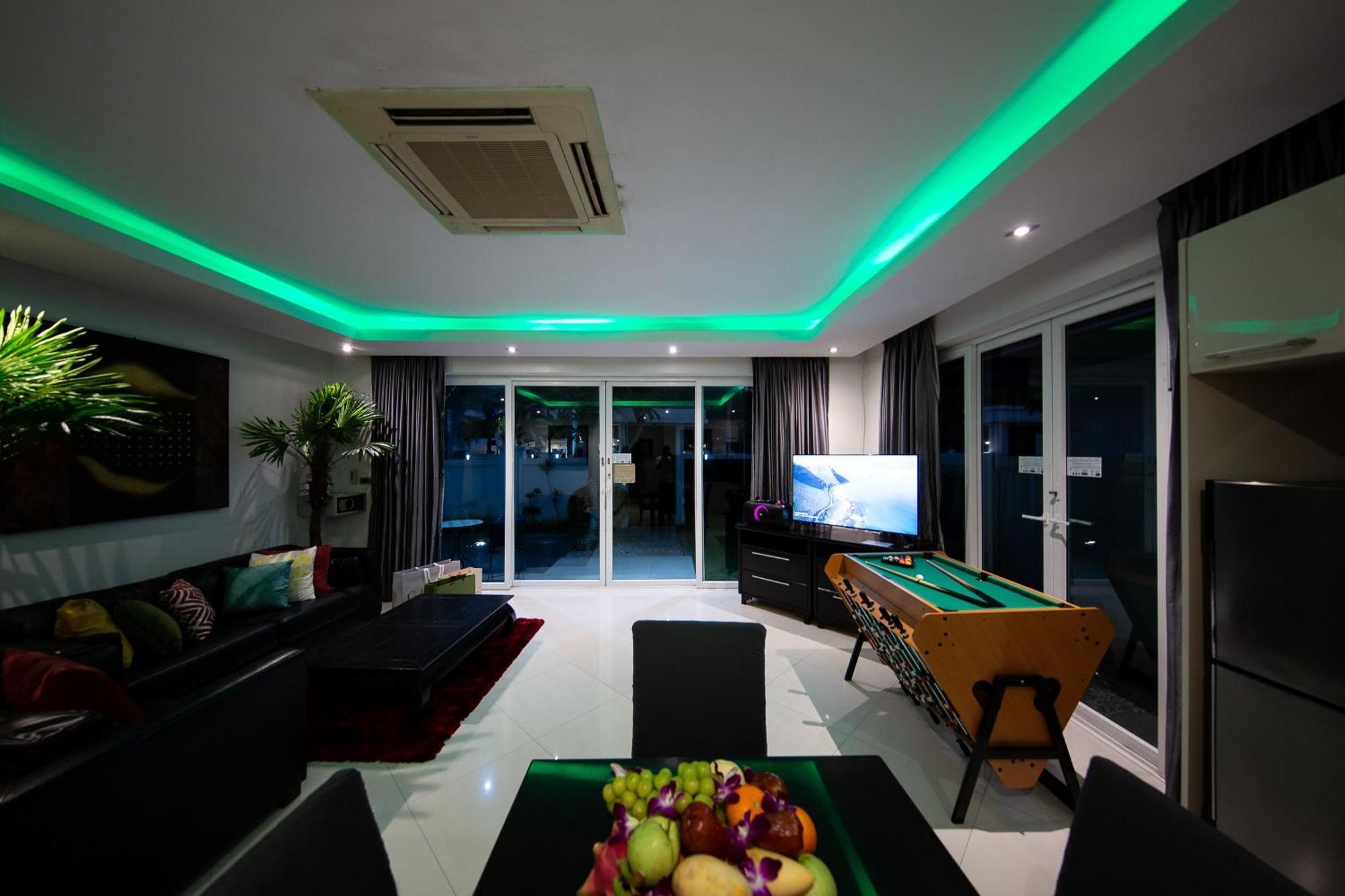 Colibri Pool Villa Pattaya Jomtien Habitación foto